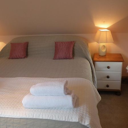 Mchugh And Loudon Cottages Saint Catherines Extérieur photo