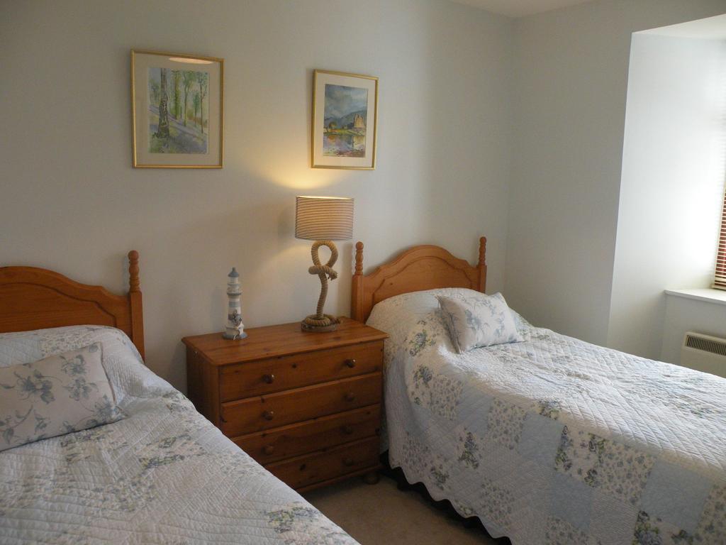 Mchugh And Loudon Cottages Saint Catherines Extérieur photo