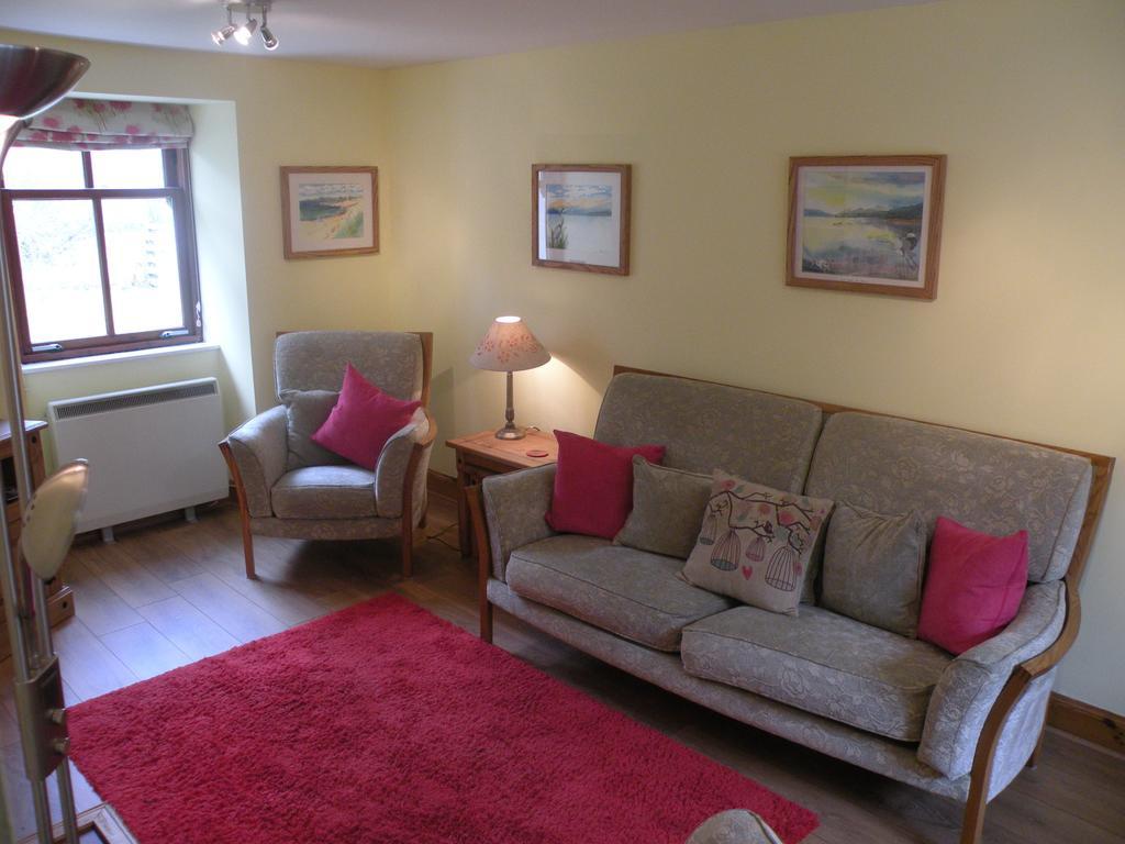 Mchugh And Loudon Cottages Saint Catherines Extérieur photo